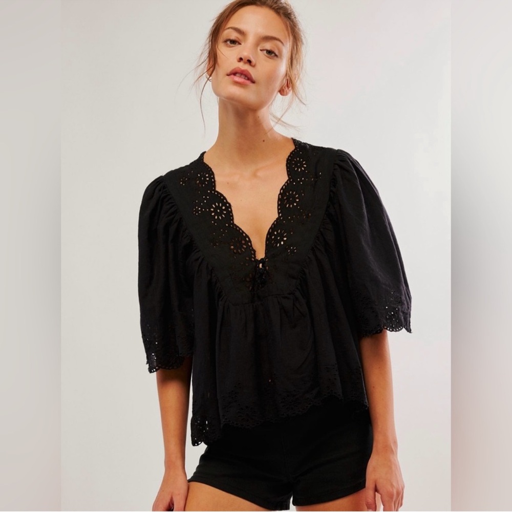 Free People :: Costa Eyelet Top black sz XL - Picture 7 of 16